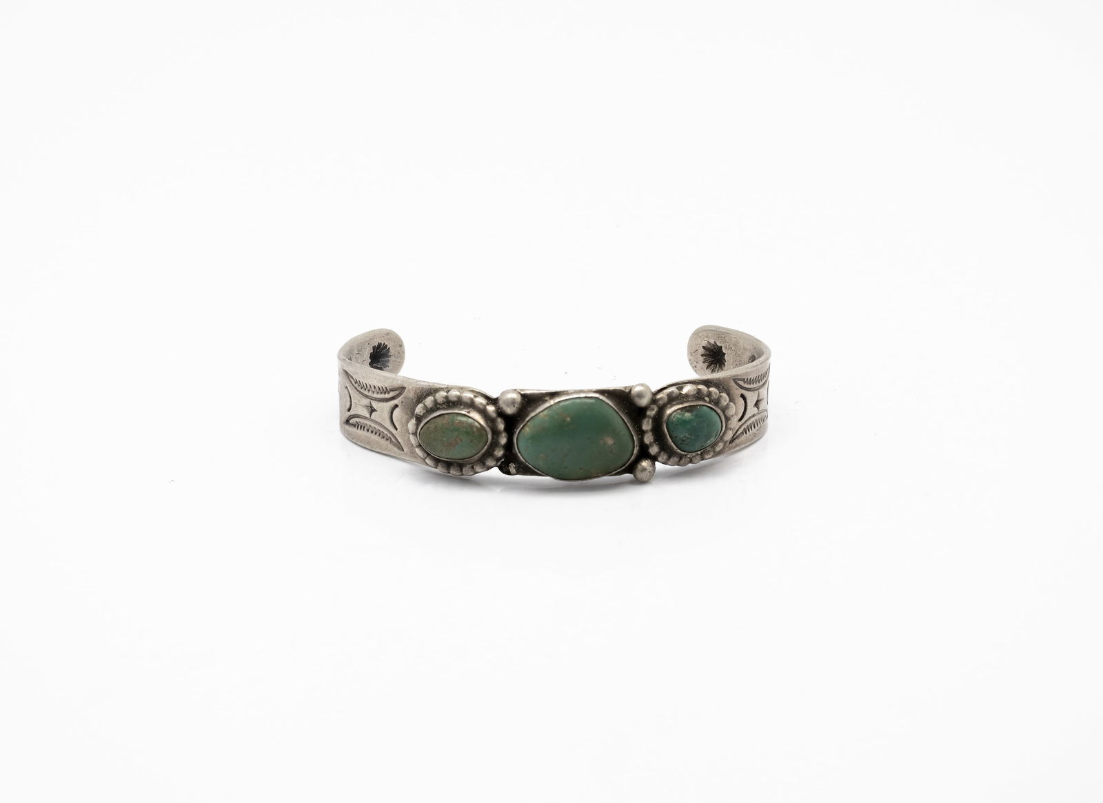 Navajo Sterling Silver Cuff Bracelet with Green Turquoise 3 Stones (1 of 5)