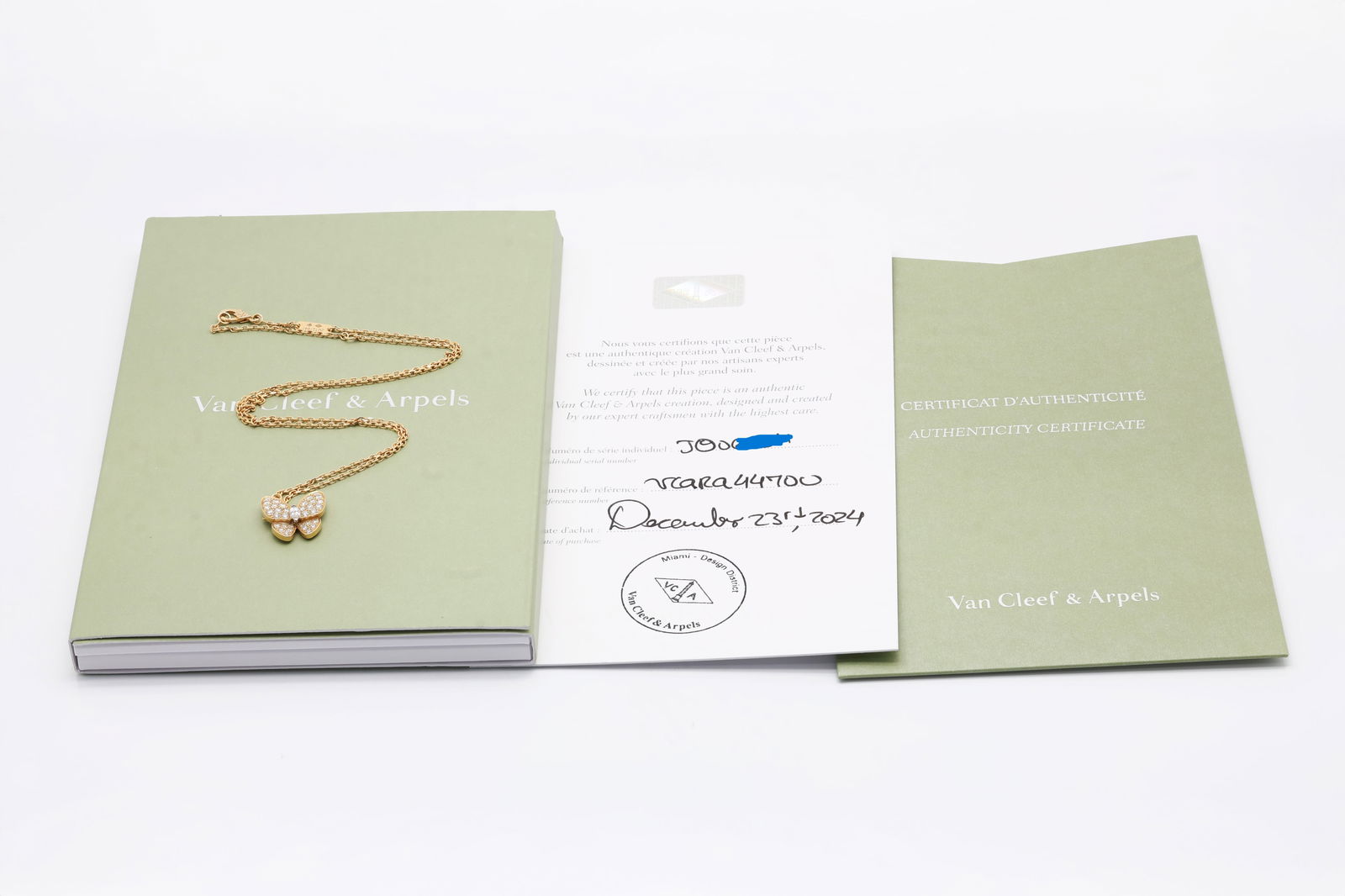 Van Cleef & Arpels Two Butterfly Diamond Pendant Necklace, 18K Yellow Gold, with Certificate: Title: Van Cleef & Arpels Two Butterfly Diamond Pendant Necklace, 18K Yellow Gold, with Certificate Origin: France Material: 18K (750) yellow gold, diamonds Dimensions:</