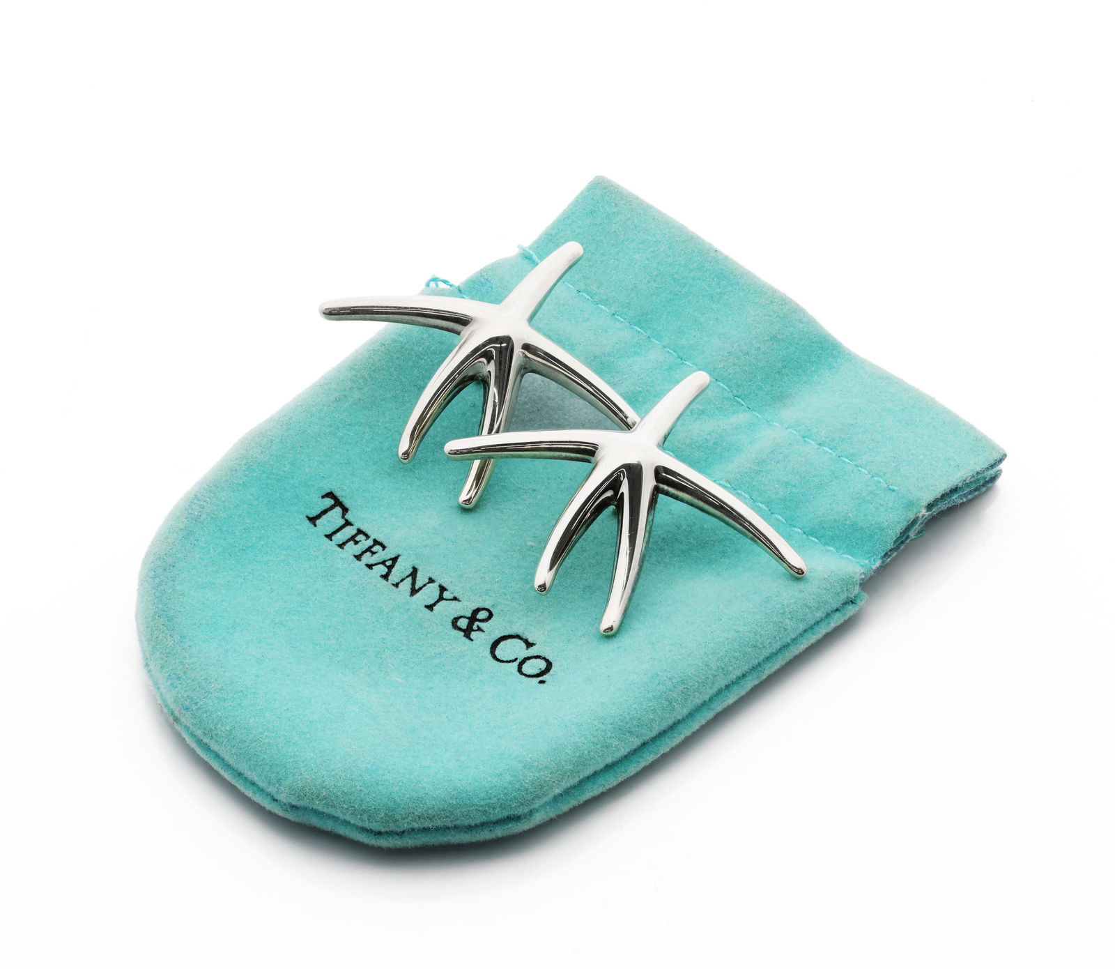 Tiffany & Co. Elsa Peretti Starfish Earrings: Title: Tiffany & Co. Elsa Peretti Starfish Earrings Material: Sterling Silver (925) Dimensions: 40.64 mm x 33.27 mm Weight: 9.89 grams (total) Addi