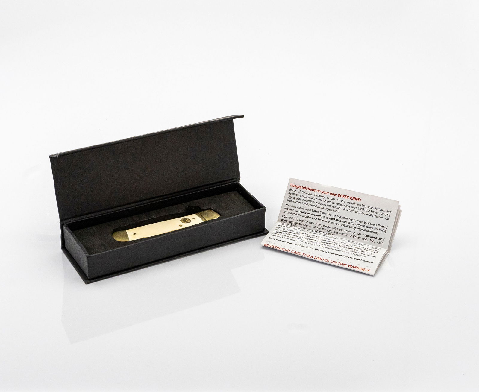 B?ker Tree Brand Folding Pocket Knife with Bone Handle & Brass Bolsters: Title: Böker Tree Brand Folding Pocket Knife with Bone Handle and Brass Bolsters Origin: Solingen, Germany Maker: Böker Tree Brand Material: Stainless