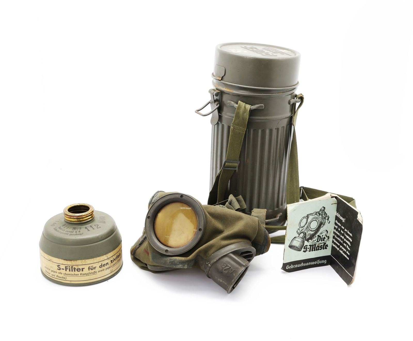 WWII German Civilian Gas Mask Set Auer RL1-38/3 with S-Filter and Canister (1 of 11)