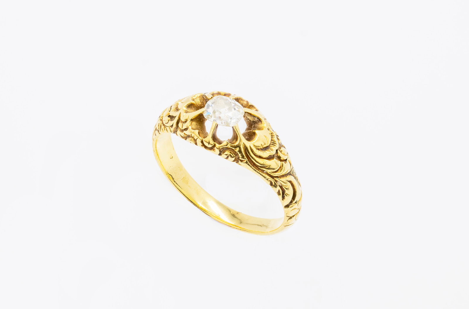 Ring 14K Yellow Gold with 0.41ct Diamonds: Title 14K Gold Ring with center stone 0.41 ct Old Mine Cut Diamonds Origin, year: None Dimensions: 6.75 Weigth: 4