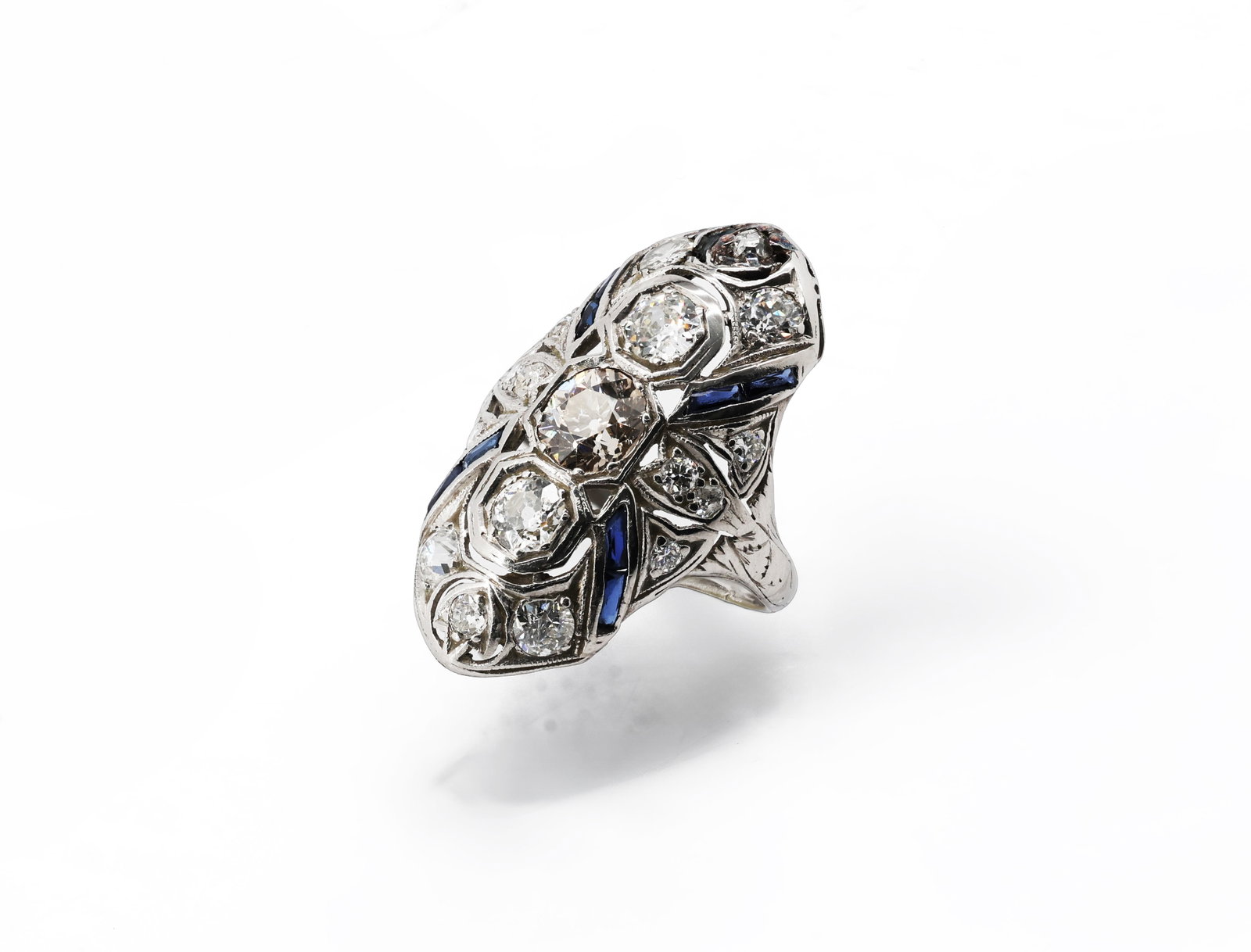 Art Deco Vintage 14K White Gold Diamond & Sapphire Ring: Title: Art Deco Vintage 14K White Gold Diamond & Sapphire Ring Material: 14K White gold, natural diamonds and sapphires Stone: Diamonds approx. tw 2.00ct and Sapphire Rin