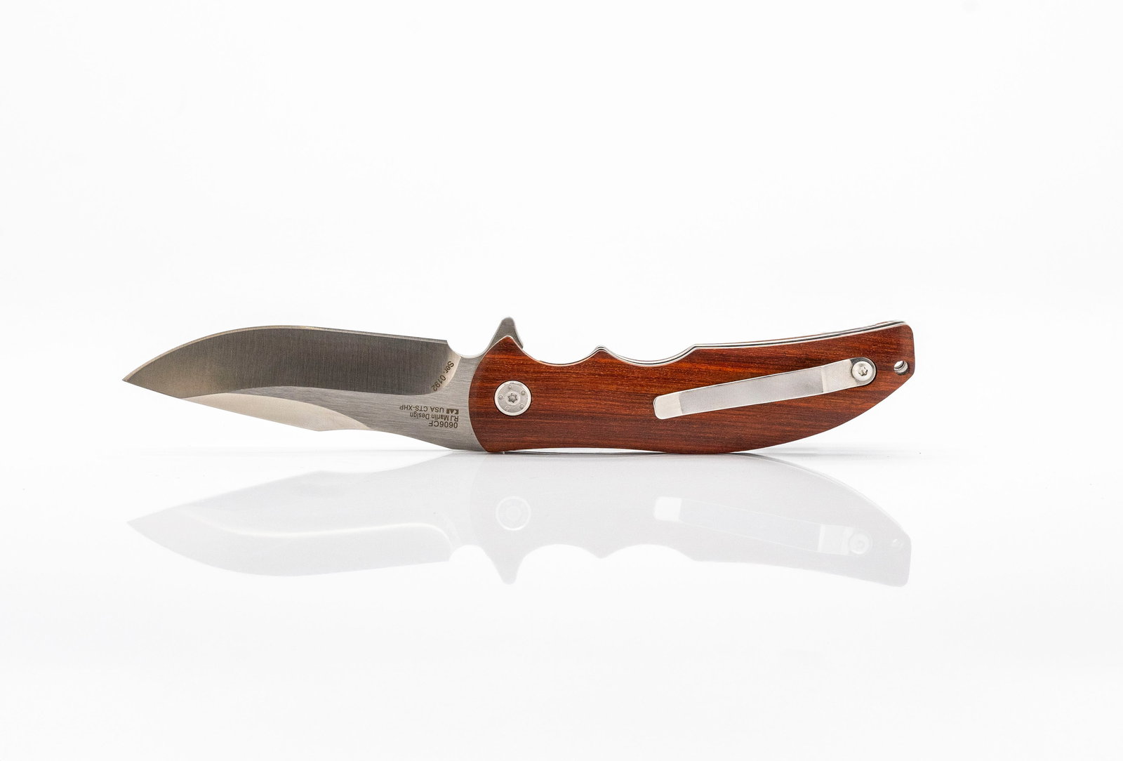 Zero Tolerance 0606CF RJ Martin Design Folding Knife, USA (1 of 5)