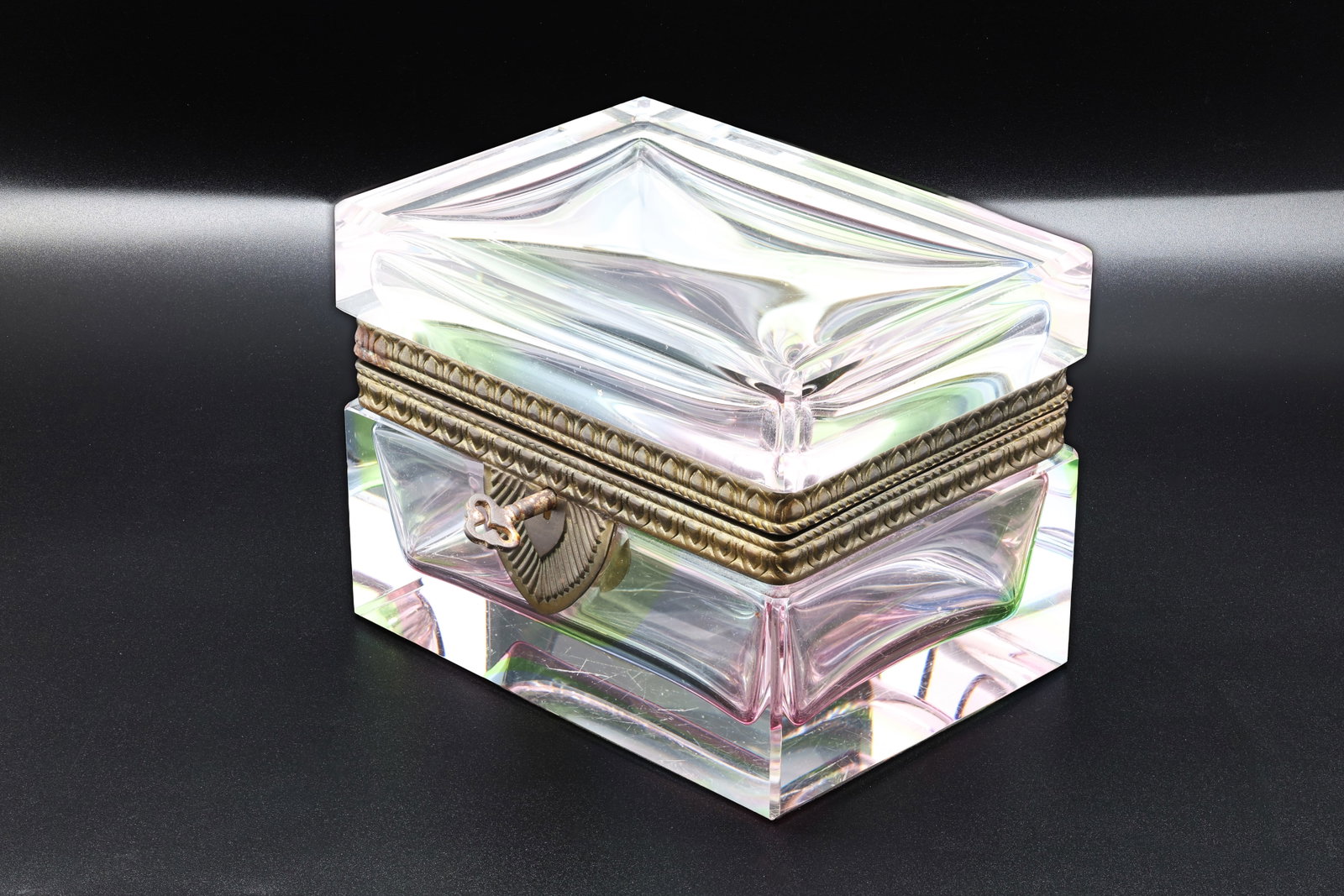Rare Vintage Italian Murano Rainbow Art Glass Jewelry Casket Box with Bronze Mounts & Key: Title: Rare Vintage Italian Murano Rainbow Art Glass Jewelry Casket Box with Bronze Mounts & Key Origin: Italy Circa: Mid-20th Century Dimensions: 4.5 in. L