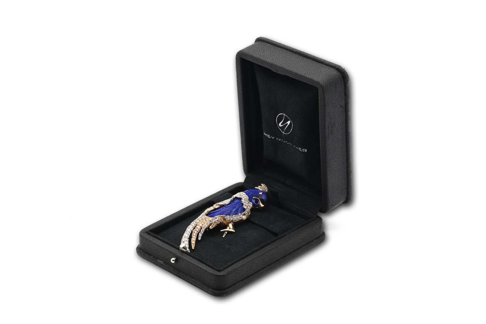 18K Gold, Diamond & Blue Enamel Parrot Brooch, HSY Mucevher: Title: HSY Mücevher 18K Gold, Diamond & Blue Enamel Parrot Brooch Maker: HSY Mücevher Origin: Turkey Circa: 2013 Material: 1