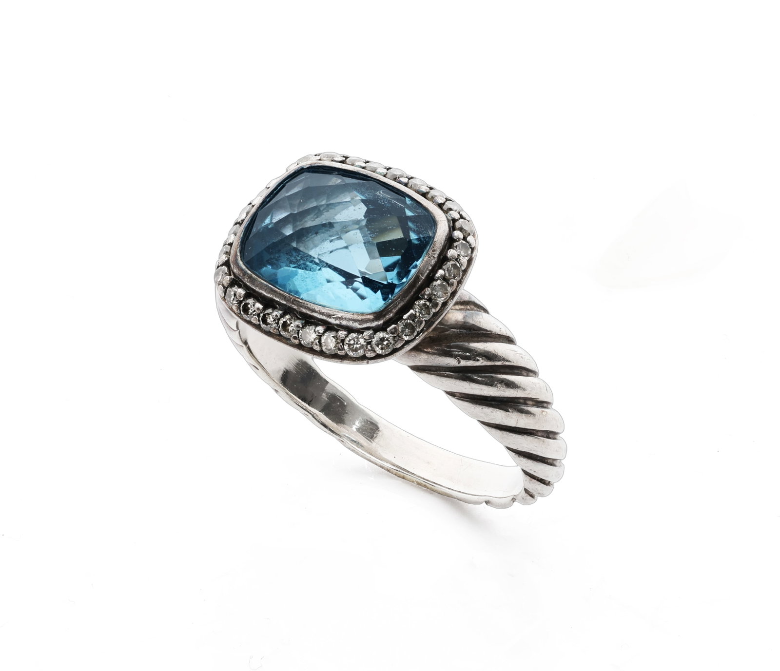 David Yurman, Albion Cocktail Ring Blue Topaz & Diamonds: Title: David Yurman, Albion Cocktail Ring with Blue Topaz. Medium: Sterling Silver 925 with Blue Topaz and Diamonds. Dimensions: Size 6.75 Weight: 5.17 gr