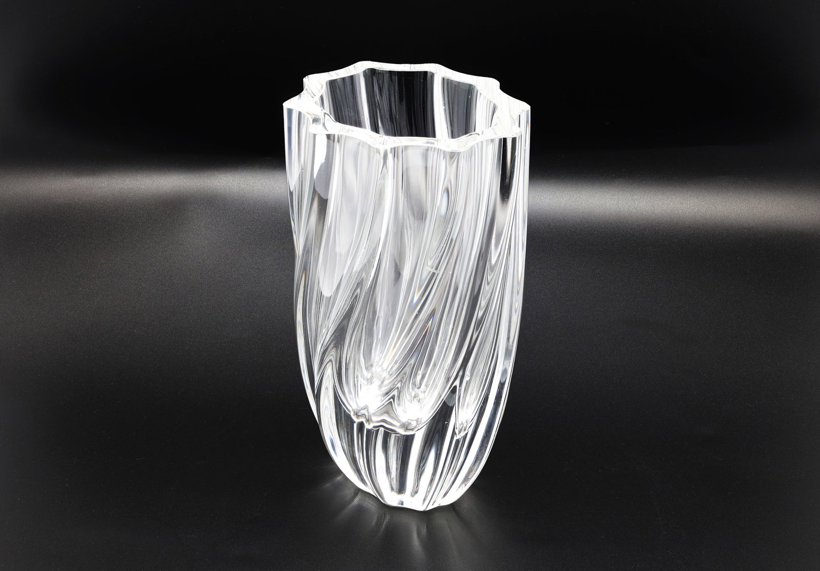 Kosta Boda Crystal Art Glass Vase, Signed Ehrner (1 of 6)