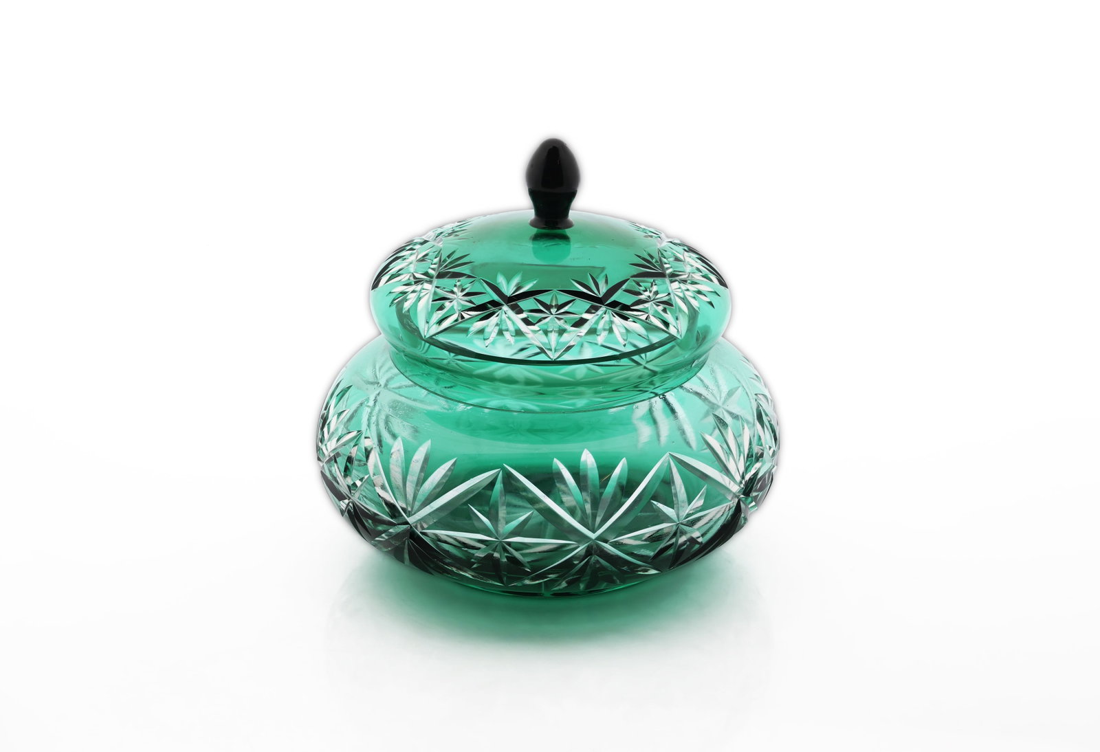 Czech Bohemian Emerald Green Cut-to-Clear Crystal Covered Jar: Title: Czech Bohemian Emerald Green Cut-to-Clear Crystal Covered Jar Dimensions: 5 in. W Origin: Czech / Bohemian Material: Cut-to-clear crystal De