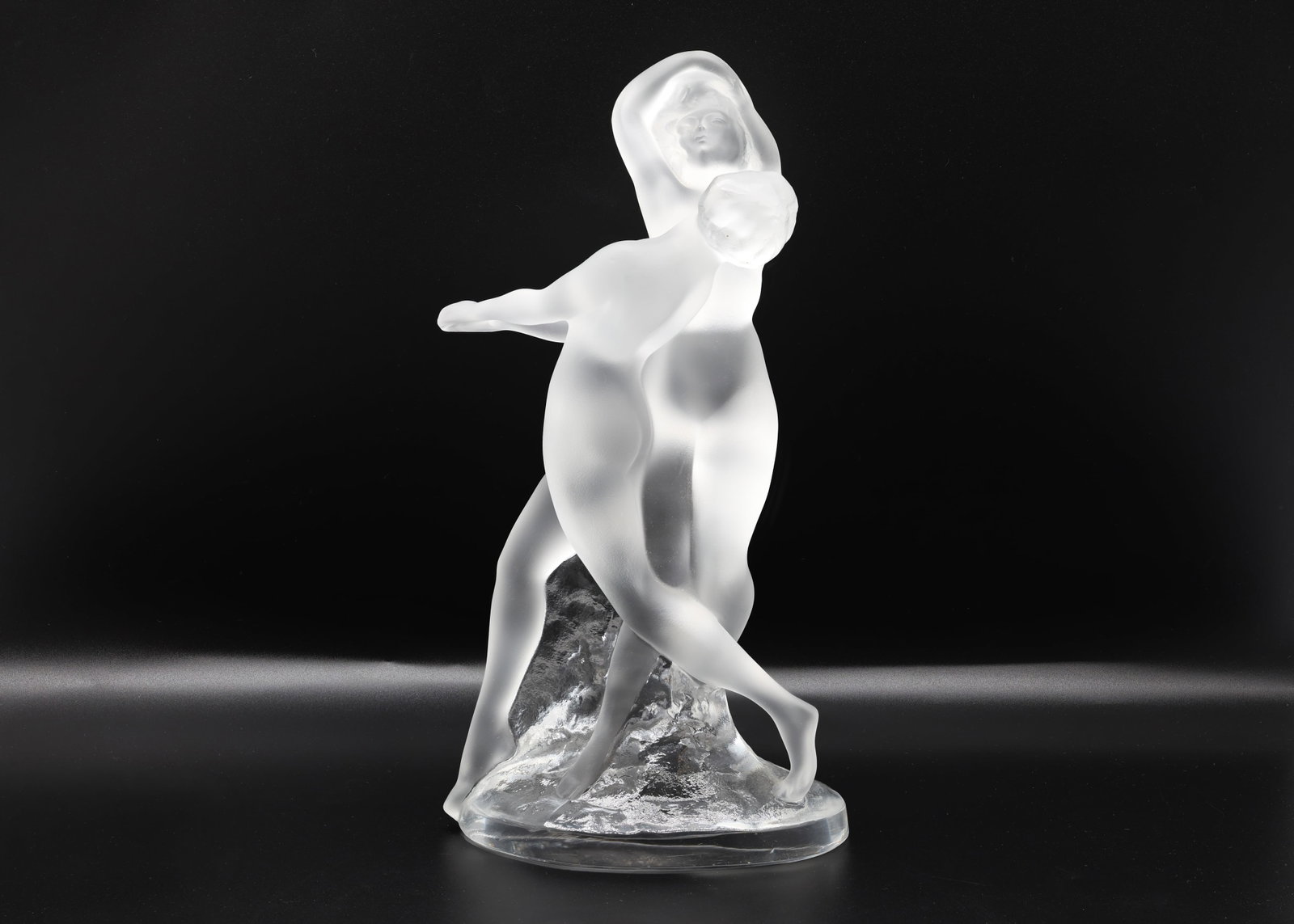 Lalique France Deux Danseuses Crystal Sculpture by Marc Lalique, Design 1960: Manufacturer: Lalique, France Designer: Marc Lalique 1900–1977 Model: Deux Danseuses Date of Design: 1960 Material: Clear and froste