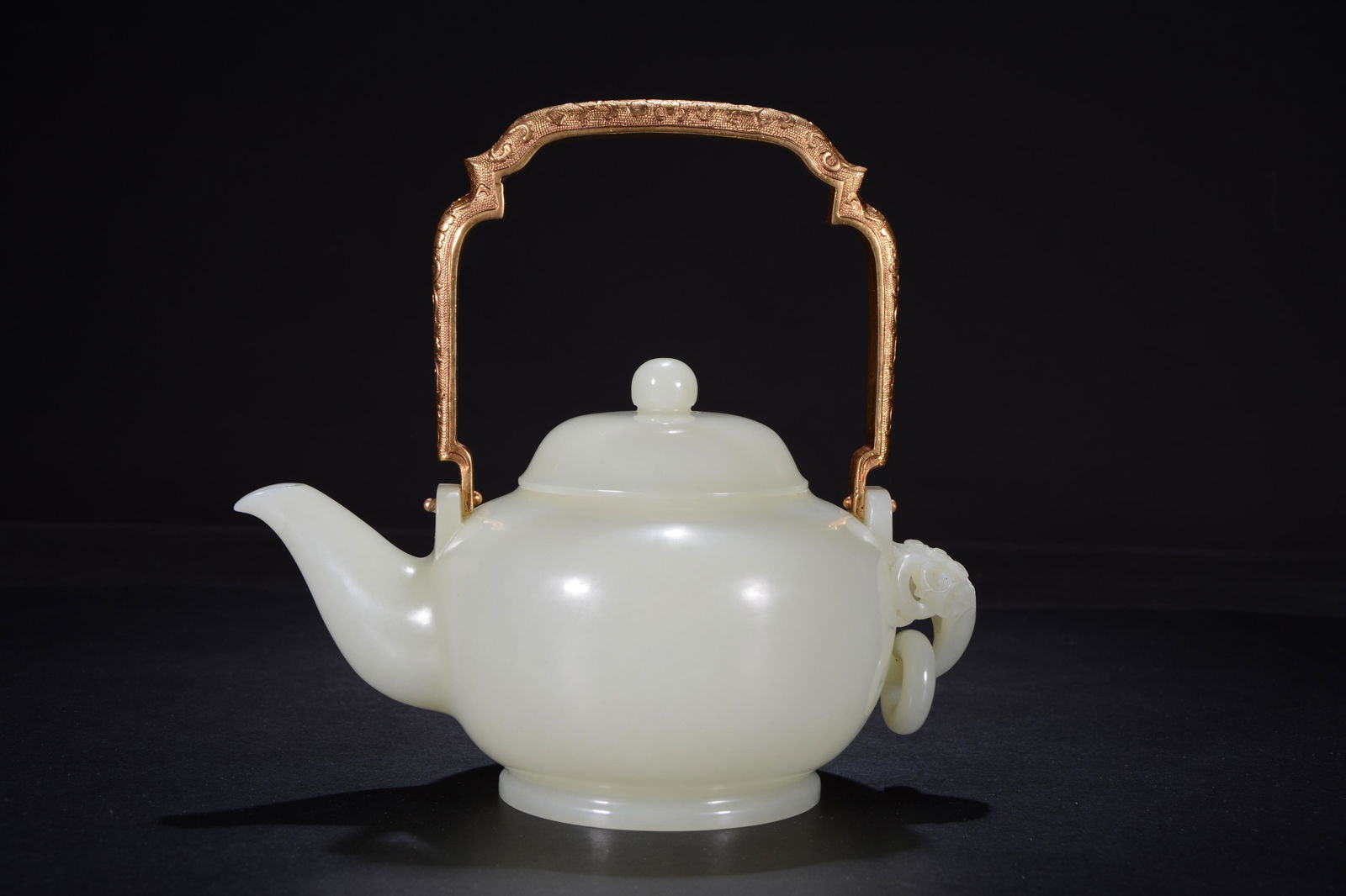A Hetian Jade Gilt Handled Teapot (1 of 9)