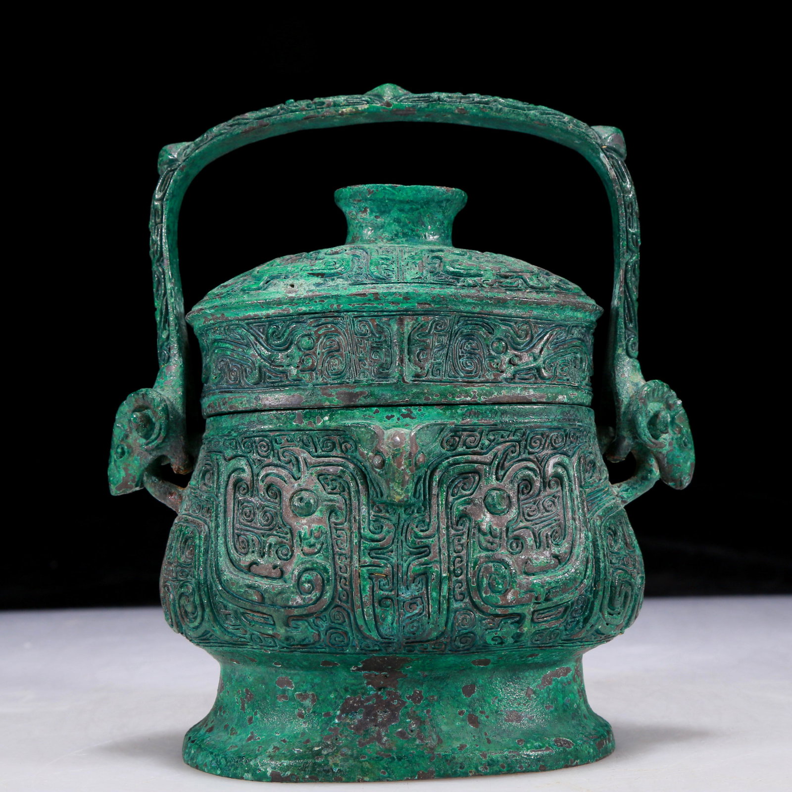 An Excellent Bronze 'Mythical Bird' Ram-Handled Jar With Inscriptions (1 of 9)