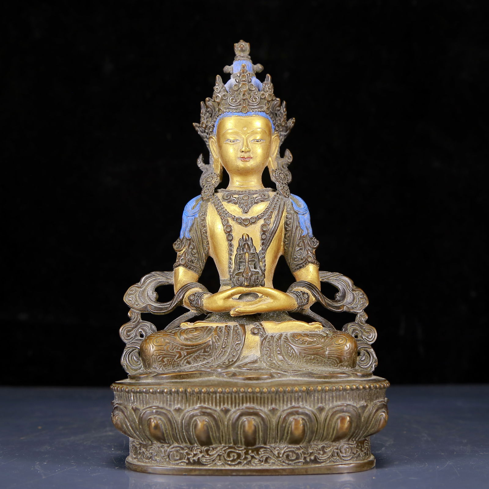 A Solemn Gilt Bronze Statue of Amitayus (1 of 9)