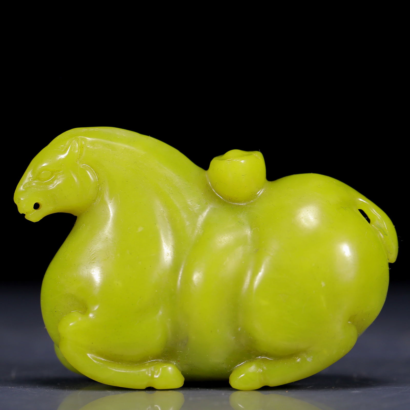 An Exquisite Tianhuang Stone Horse Ornament  (1 of 7)