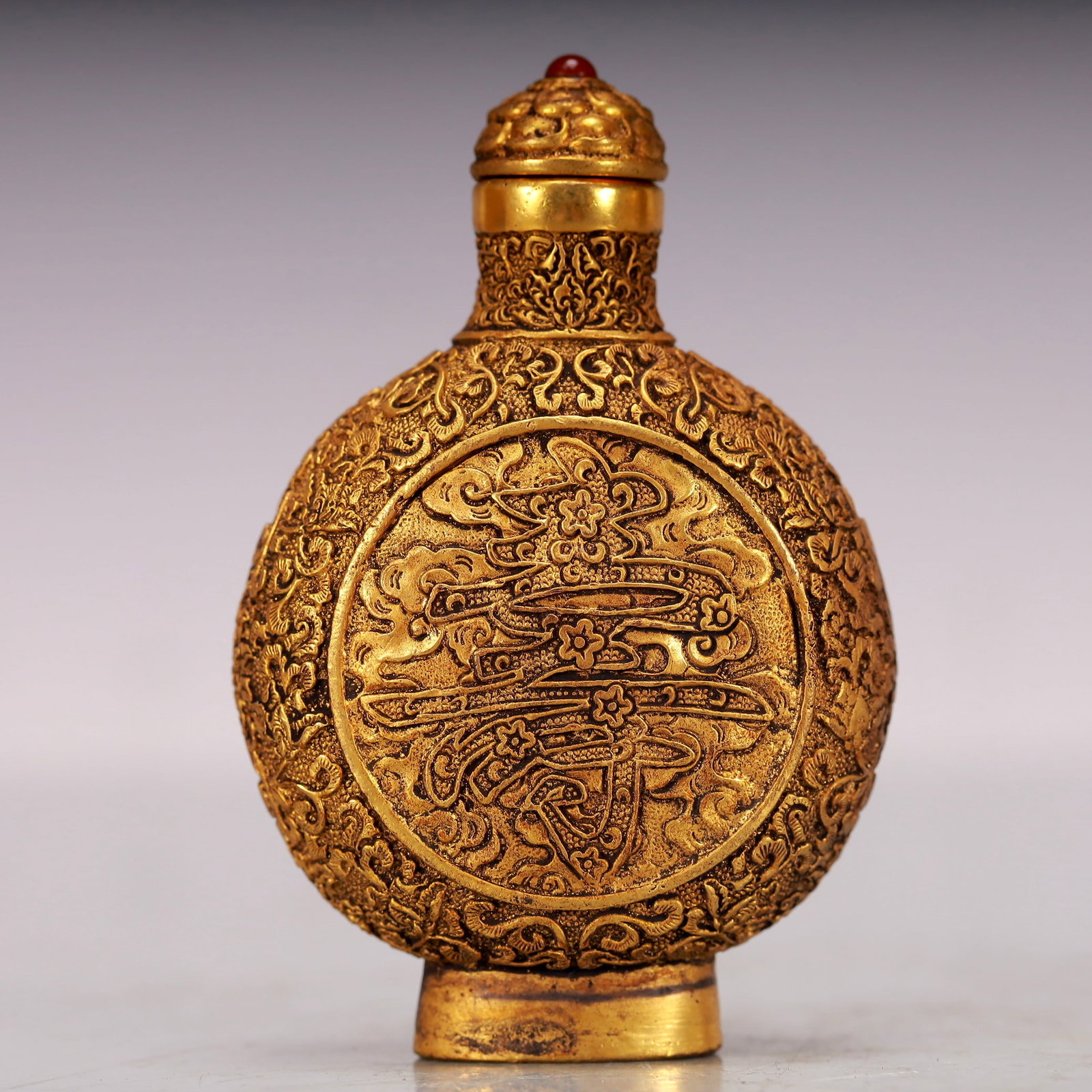 An ExquisiteGilt Bronze Lotus Pattern Bats and Peach Pattern Snuff Bottle (1 of 6)