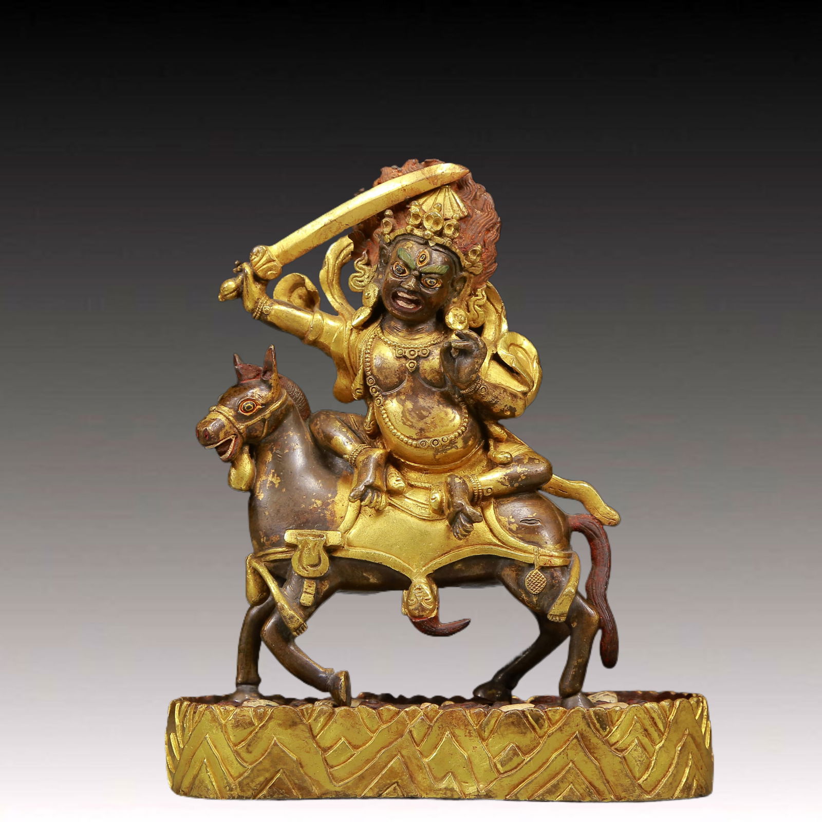 A Solemn Gilt Bronze Statue of Auspicious Heavenly Mother (1 of 9)