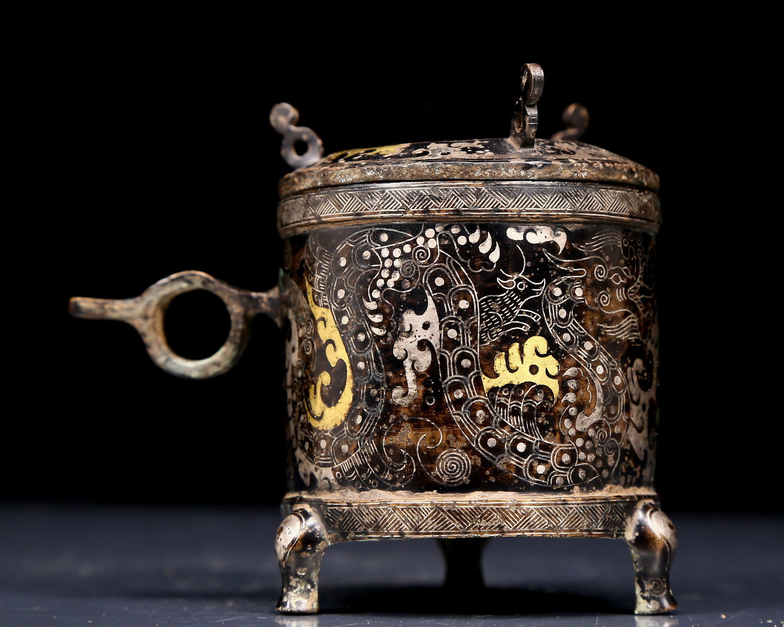 A Rare Bronze Inlaid Gold and Silver Dragon Pattern Cup (1 of 7)