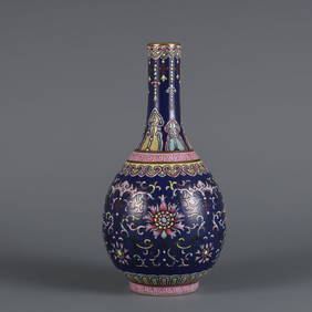 A Exquisite Famille-Rose Ji Blue Glazed Lotus Pattern Vase (1 of 9)