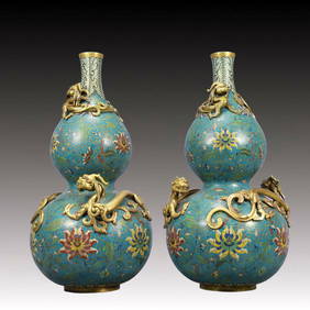 A Pair of Huge Cloisonne Lotus and Dragon Pattern Gourd-Shaped Vases (1 of 16)