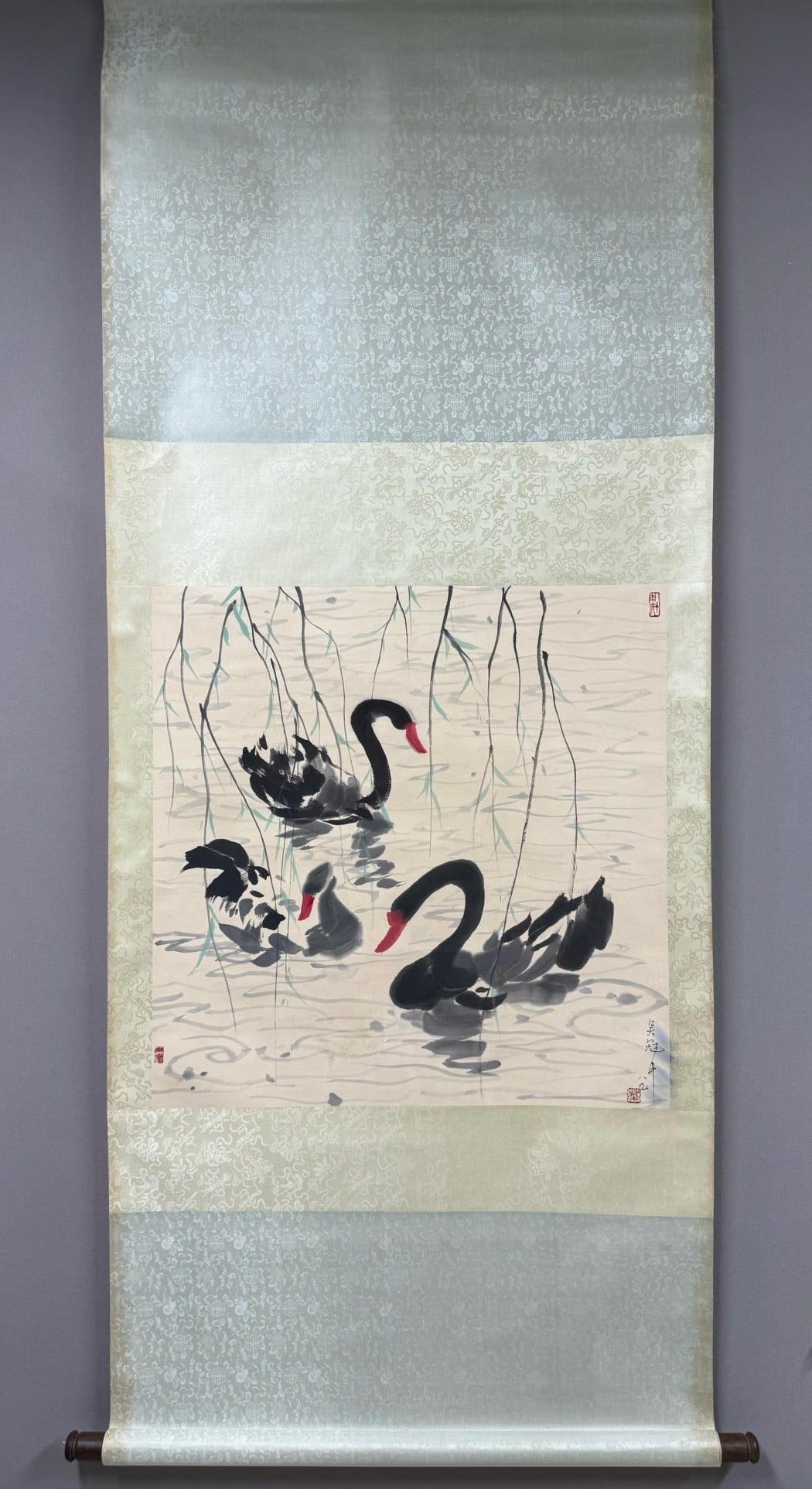 A Chinese Vertical Scroll Ink Painting of Flower and Bird on Paper,Wu Guanzhong: A Chinese Vertical Scroll Ink Painting of Flower and Bird on Paper,Wu Guanzhong,Size:68cmx68cm 一幅中国水墨花鸟画立轴,吴冠
