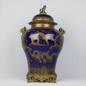 A Exquisite Ji Blue Glazed Inlaid Coppery Outline in gold Dragon Pattern Double-Ears Jar (1 of 9)