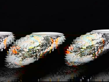 A Exquisite Famille-Rose Outline in gold Dragon Pattern Seawater Pattern Double-Ears Brush Washer (1 of 9)
