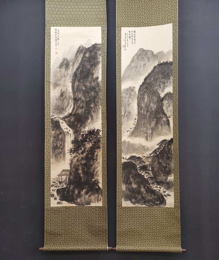 A Pair of Chinese Vertical Scroll Ink Painting of Landscape on Paper,Fu Baoshi: A Pair of Chinese Vertical Scroll Ink Painting of Landscape on Paper,Fu Baoshi,Size:(Without frame)39cmx137cm*2 一对中国水墨山水画立轴