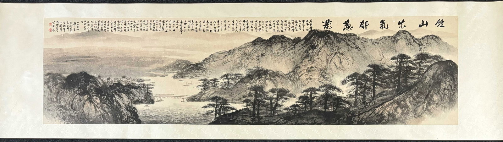 A Chinese Ink Painting of Landscape on Paper,Fu Baoshi: A Chinese Ink Painting of Landscape on Paper,Fu Baoshi,Without frame Size:179.5cmx46.5cm 一幅中国水墨山水画,傅抱石