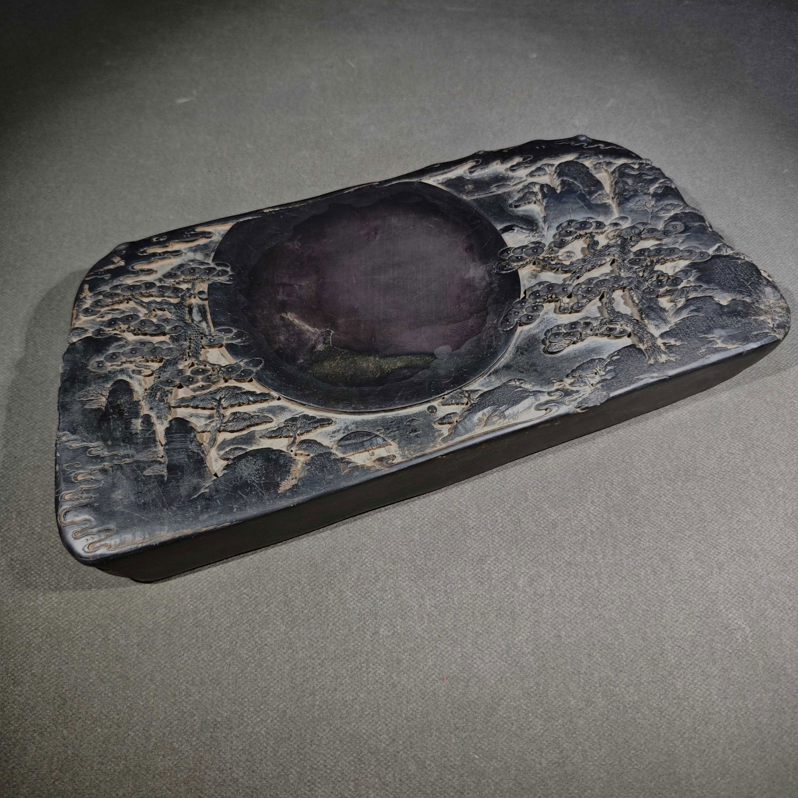 An Exquisite Pine Pattern Inkstone (1 of 9)