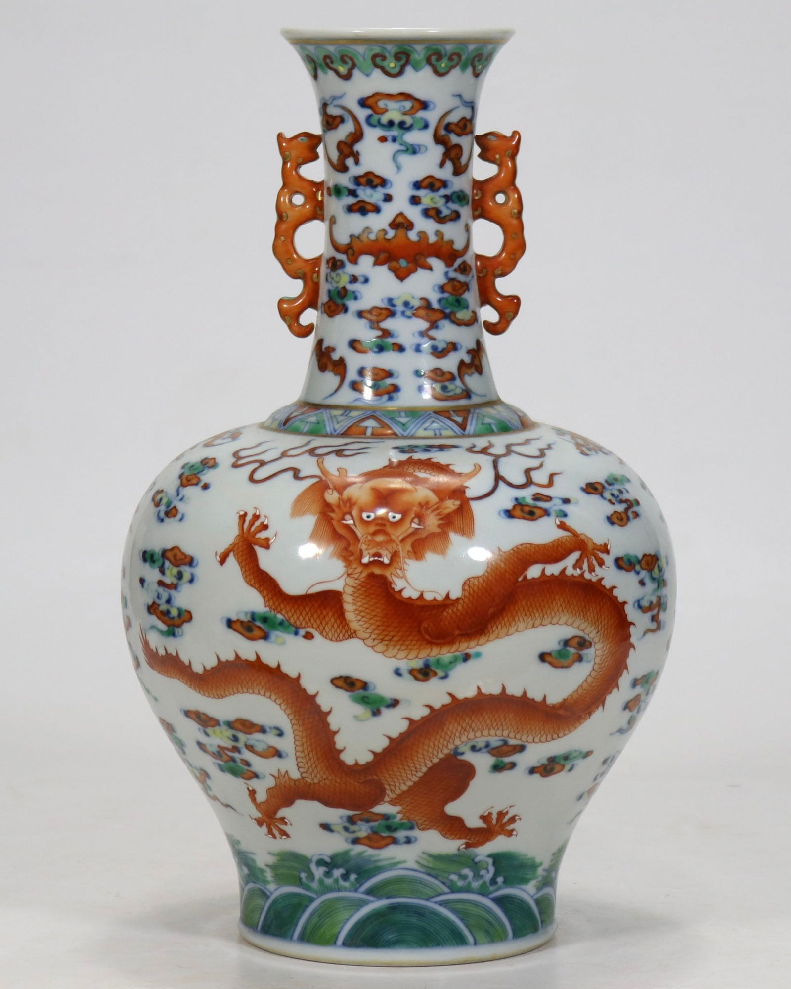 A Exquisite Doucai Outline in gold Dragon Pattern Seawater Pattern Double-Ears Vase (1 of 9)