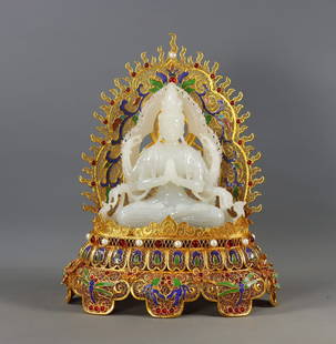A Exquisite Gilt Bronze Inlaid White Jade Buddha statue: A Exquisite Gilt Bronze Inlaid White Jade Buddha statue Qing Dynasty, China Qianlong Four-character Mark Size:24cmx18.5cmx12cmWeight:1003g&#33457;&#19997;&#37775;&#37329;&#38262;&#30333;&#29577;&#2031