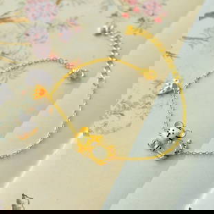 An Exquisite Sterling Silver-Gold Plated Inlaid White Jade Enamel Bracelet: An Exquisite Sterling Silver-Gold Plated Inlaid White Jade Enamel Bracelet,Size:0.2inx0.3in &#32431;&#38134;&#38208;&#37329;&#38262;&#30333;&#29577;&#29648;&#29701;&#25163;&#38142;,Size:6mmx8mm