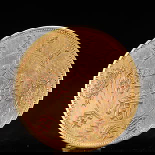 An Exquisite Gold Coin: An Exquisite Gold Coin, Qing Dynasty, China, Size:1.5in Weight:37.5gSize:3.9cm Weight:37.5g