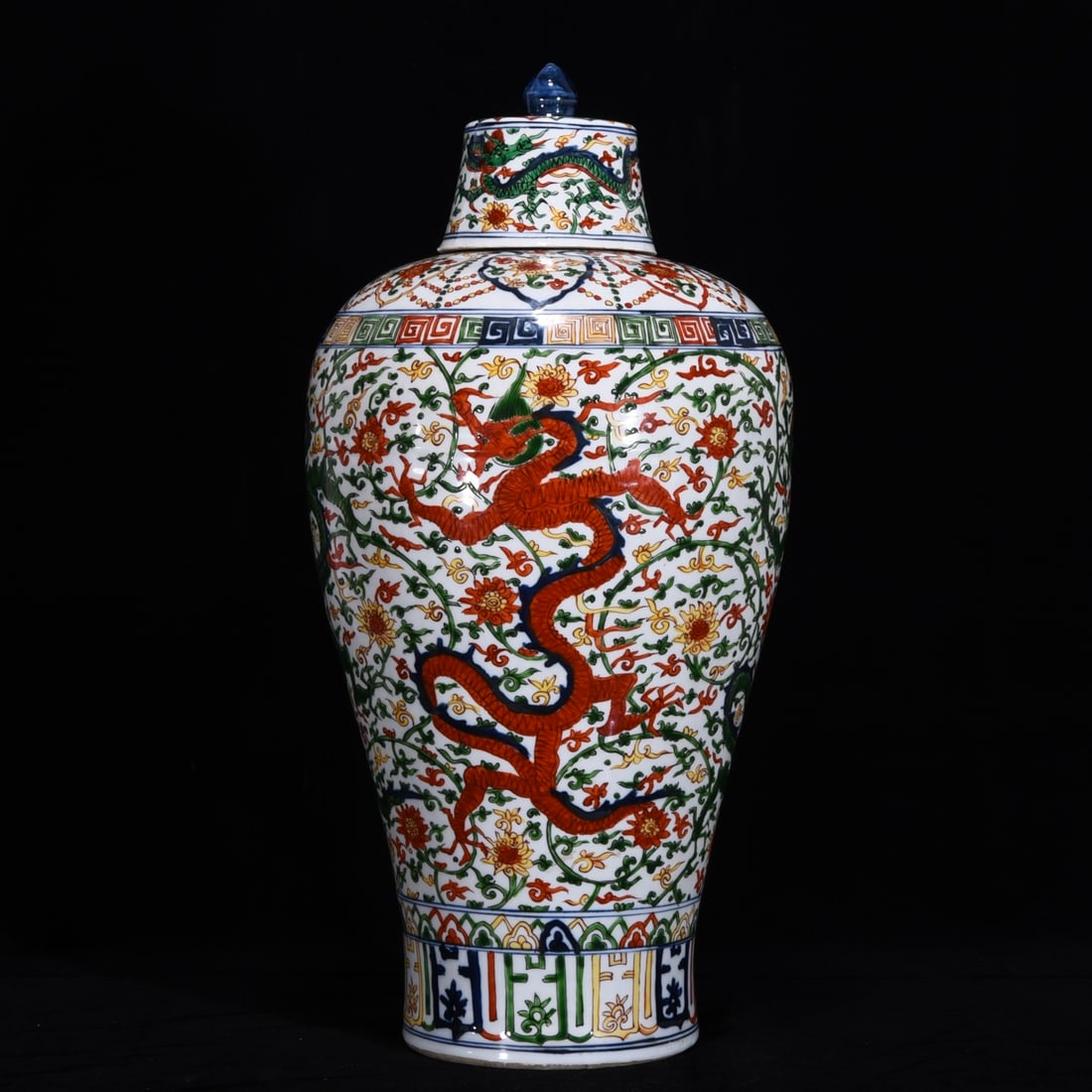 A Huge Blue and White Wucai Lotus and Dragon Pattern Bottle: A Huge Blue and White Wucai Lotus and Dragon Pattern Bottle,Ming Dynasty, China,Jiajing Six-character Mark,Size:19.3inx9.1in 青花五彩缠枝莲龙纹