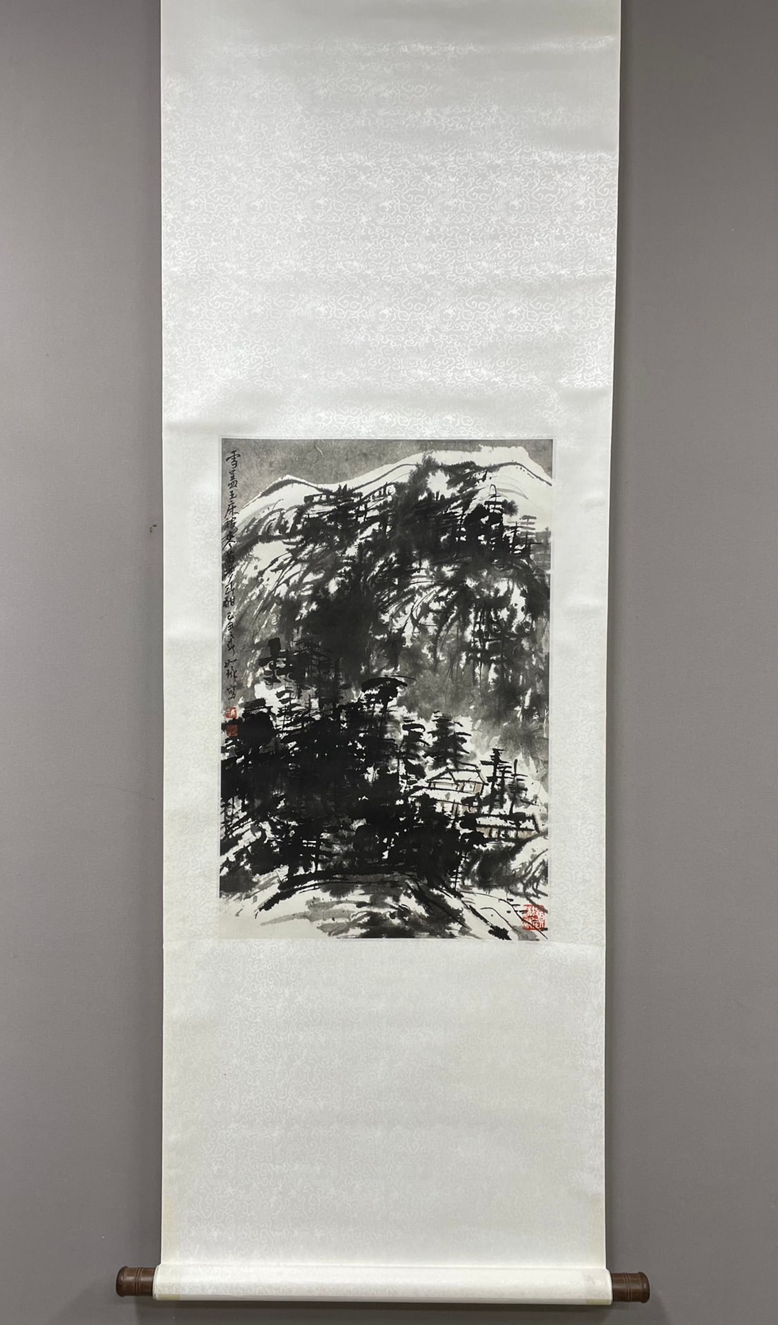 A Chinese Vertical Scroll Ink Painting of Landscape on Paper,Cui Ruzhuo: A Chinese Vertical Scroll Ink Painting of Landscape on Paper,Cui Ruzhuo,Size:26.4inx17.3in 一幅中国水墨山水画立轴,崔如