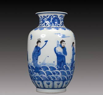 A Fabulous Blue And White Polychrome 'The Eight Immortals Crossing The Ocean' Vase: Estimated Value:2300-4600. A Fabulous Blue And White Polychrome 'The Eight Immortals Crossing The Ocean' Vase. Chinese Qing Dynasty. Kangxi Six-Character Mark. Size:4.7inx7.9in. Weight:625g. &#28165;&