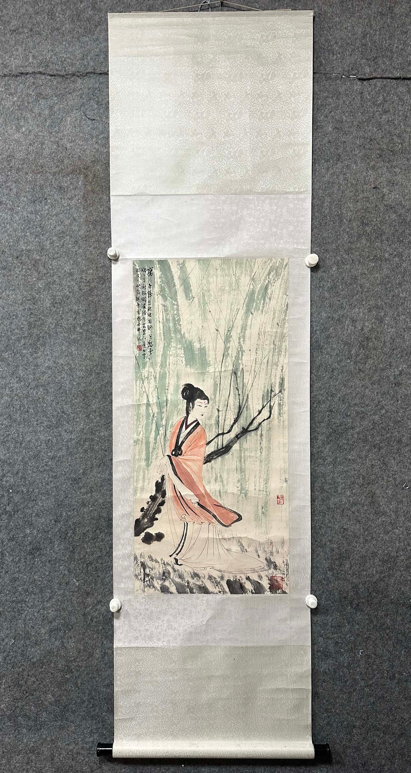 A Chinese Vertical Scroll Ink Painting of Woman on Paper,Fu Baoshi: A Chinese Vertical Scroll Ink Painting of Woman on Paper,Fu Baoshi,Without frame Size:17.5inx37.6in 一幅中国水墨仕女图立轴,傅