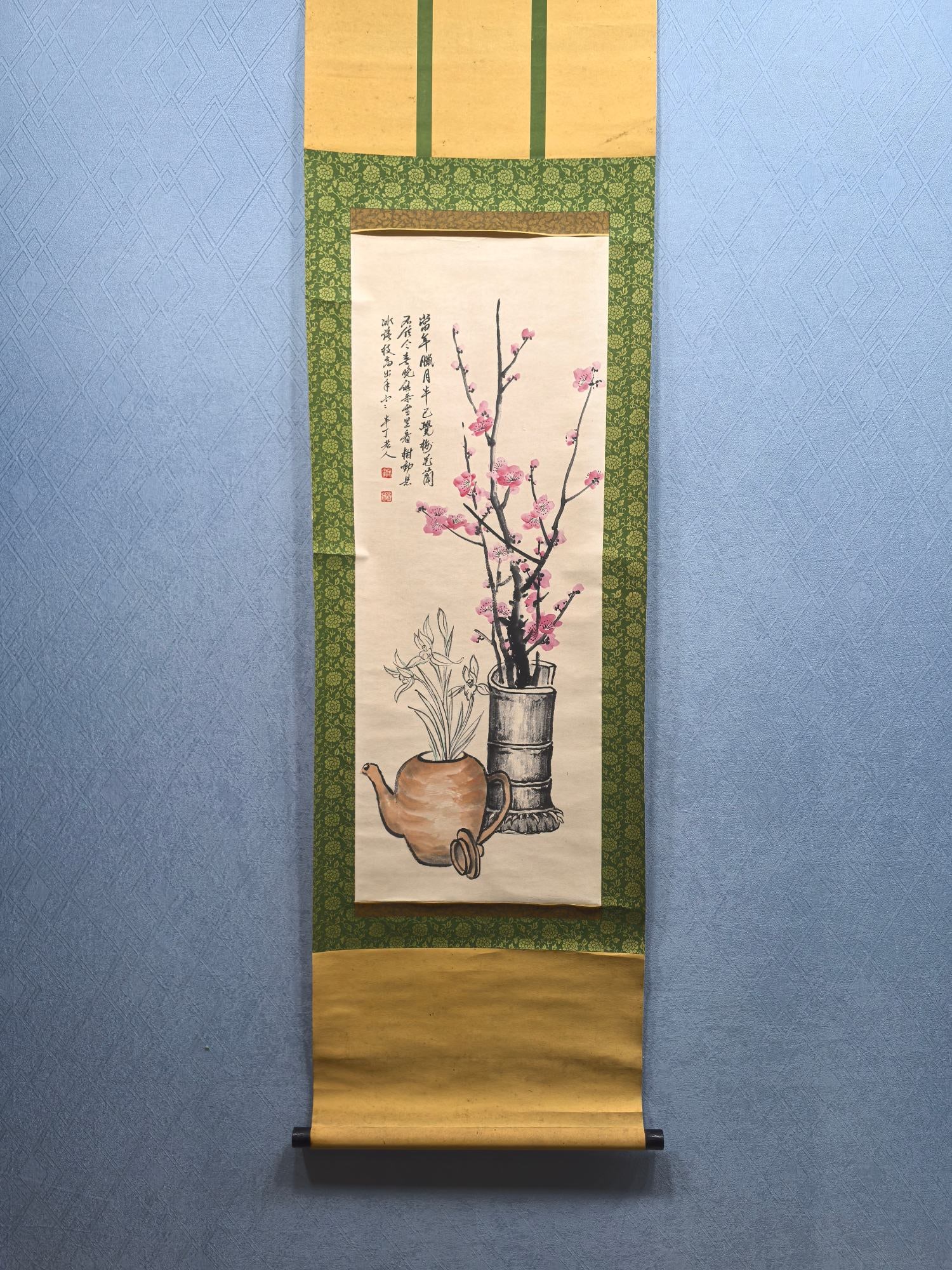 A Chinese Vertical Scroll Ink Painting of Flower on Paper,Chen Banding: A Chinese Vertical Scroll Ink Painting of Flower on Paper,Chen Banding,Size:13.2inx35.2in 一幅中国水墨花卉画立轴,陈半Ç