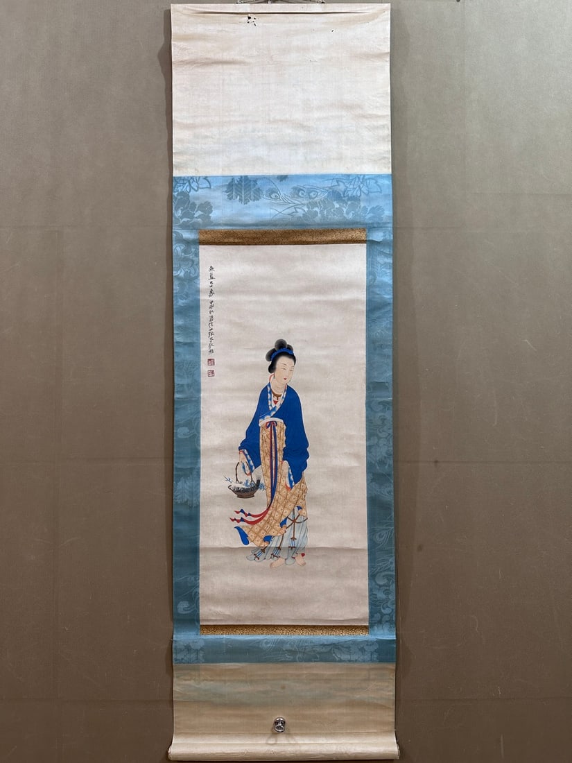 A Chinese Vertical Scroll Ink Painting of Figure on Paper,Zhang Daqian: A Chinese Vertical Scroll Ink Painting of Figure on Paper,Zhang Daqian,Size:14.2inx32.3in 一幅中国水墨人物画立轴,张大Õ