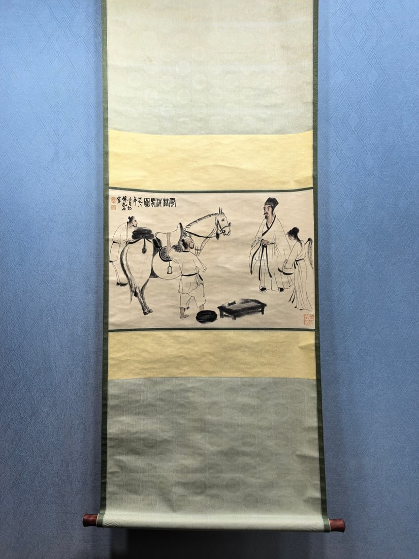 A Chinese Vertical Scroll Ink Painting of Figure on Paper: A Chinese Vertical Scroll Ink Painting of Figure on Paper,Fu Baoshi,Size:25.9inx17.2in 一幅中国水墨人物画立轴,傅抱石