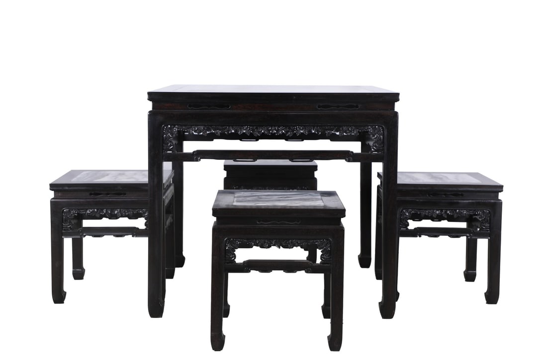 A Rare Red Sandalwood Square Table and Four Stools: A Rare Red Sandalwood Square Table and Four Stools,Qing Dynasty, China,Size: (table)34.65inx34.65inx32.28in,(stool)16.54inx16.54inx18.50in 紫檀木云石方桌Þ
