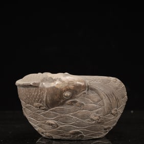 An Exquisite Silver-plated Copper Fish Pattern Jar