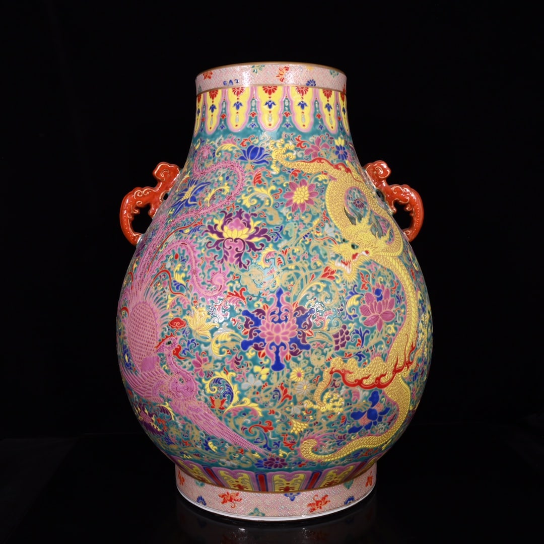 A Huge Enamel  Dragon and Phoenix Pattern Double-Ears Vase (1 of 9)