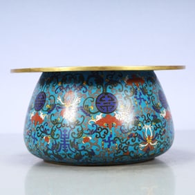 A Exquisite Cloisonne Lotus Pattern Bats and Peach Pattern Jar