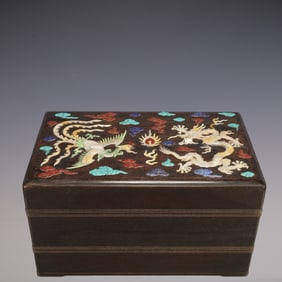 An Exquisite Zitanwood Dragon and Phoenix Pattern Box