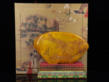 An Exquisite Shoushan Stone Landscape and Figure Pattern Ornament