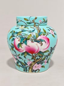 An Exquisite Enamel Bats and Peach Pattern Tea Caddy