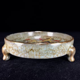 An Exquisite Guan yao Painted Color Dragon Pattern Tripod Brush Washer