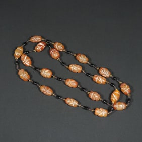 An Exquisite Agate Figure Pendant