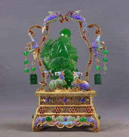 An Exquisite Gilt Bronze Inlaid Jadeite Ornament